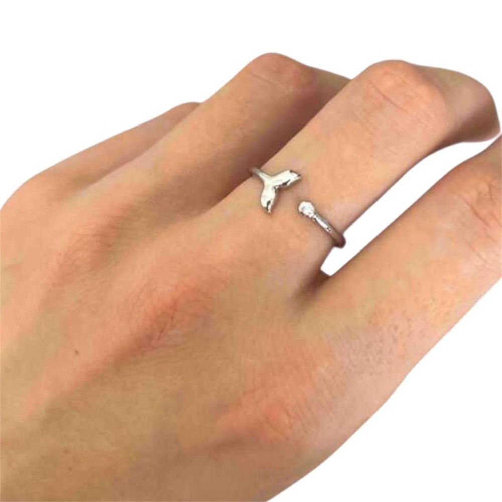 Silver toned minimalist whale tail ring - adjustable - Picture 2 of 3